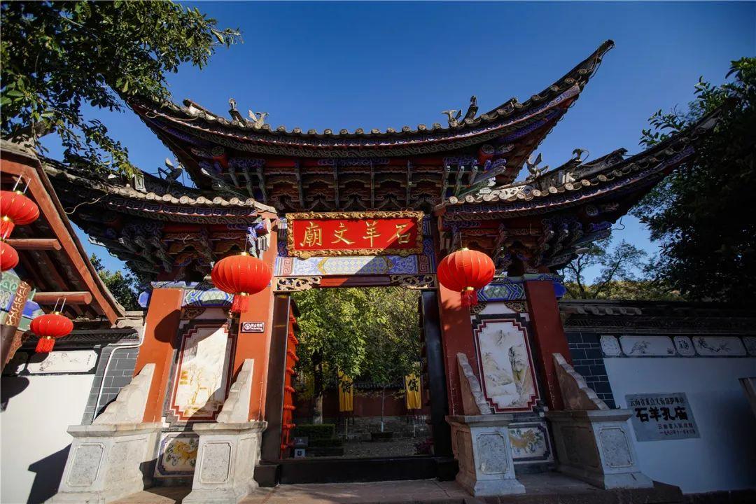 曲棍球教练逃生